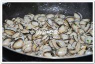 美味的葱油海瓜子做法图解6)
