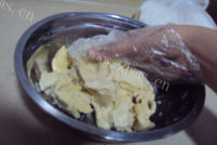 超级美味的榴莲薄饼做法图解2)