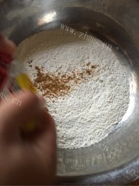 自制麻酱烧饼做法图解2)
