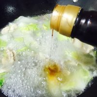 清脆爽口的猪肉炖粉条做法图解12)