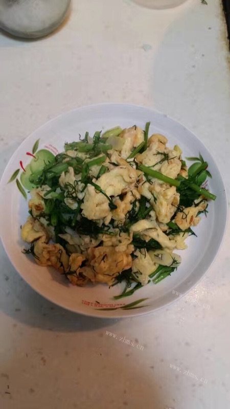 茴香炒鸡蛋