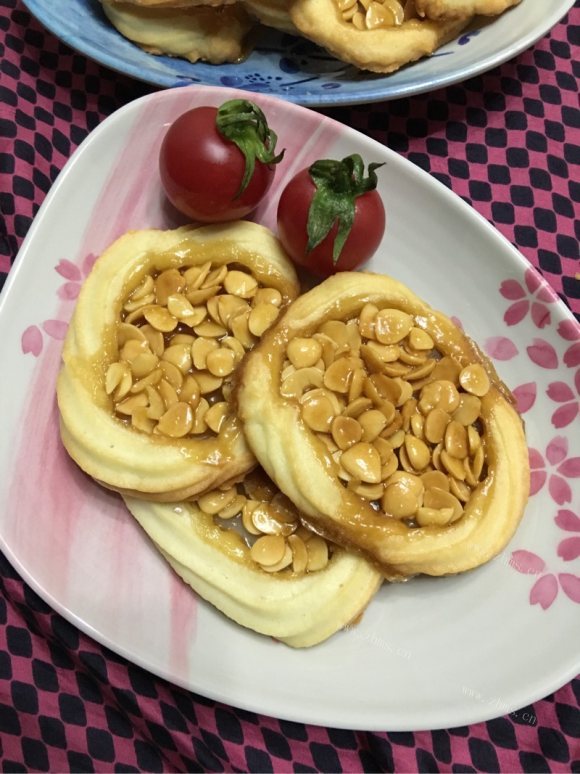 芳香四溢的罗马盾牌饼干