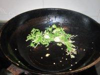回味的清炒茼蒿做法图解3)
