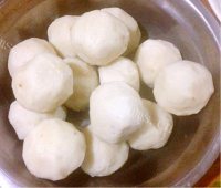 自制团圆鱼丸做法图解1)