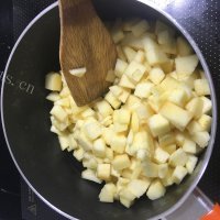 自制焦糖苹果派做法图解9)