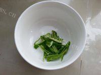 家常菜肉丝炒豇豆做法图解3)