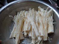#爱美食#金针菇炒肉丝做法图解1)