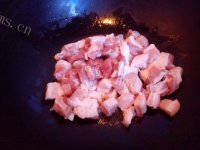家常菜白萝卜红烧肉做法图解4)