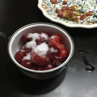 清爽可口的黑森林蛋糕做法图解8)