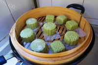 好吃的豆沙艾草糕做法图解8)