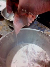 香甜糖醋小酥肉做法图解1)
