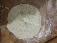 葱香肉松饼做法图解5)
