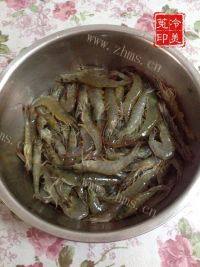 美味的蒜蓉大虾做法图解1)
