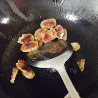 美味的糖醋香肠蒜苗做法图解6)