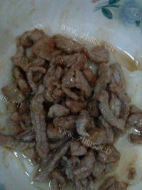 家常菜山药炒肉做法图解2)