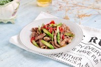 鲜香芦笋黑椒羊肉做法图解9)