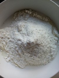 唇齿留香的华夫饼做法图解2)