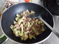 美味花菜炒牛肉做法图解11)