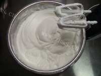 DIY榴莲千层蛋糕做法图解9)