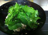 家常菜菠菜炖豆腐做法图解5)