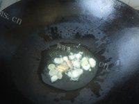 炖鸡汤做法图解8)