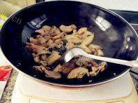 自制回锅肉做法图解6)