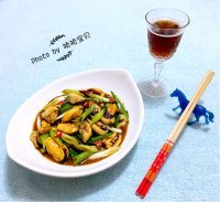 甜美的葱伴贻鲜做法图解15)