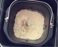 好吃不腻的花朵面包做法图解3)