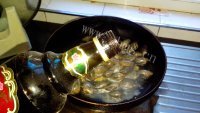 美味的炒花蛤做法图解5)