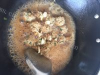 香气浓郁的红烧肉丸做法图解8)