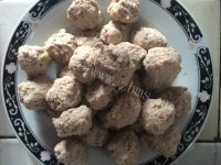 美味的小白菜肉丸汤做法图解5)