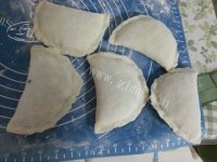 五味俱全的韭菜盒子做法图解12)