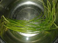 自己做的蒜苔炒肉片做法图解1)