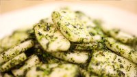 自制荠菜炒年糕