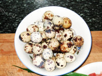 美味油豆腐烧鹌鹑蛋做法图解4)