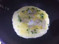 家常墨鱼卵香炒鸡蛋做法图解5)