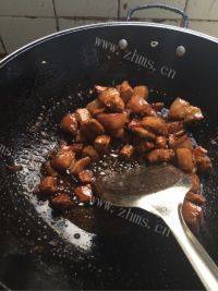 家常菜土豆烧肉做法图解3)