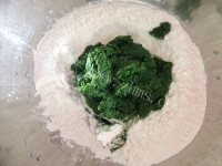 美味的艾草团子做法图解7)