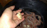 老爸做的白灼虾做法图解6)