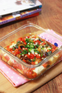 家常菜皮蛋蒸豆腐