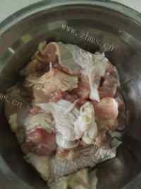 喷香的鸡肉卷做法图解2)