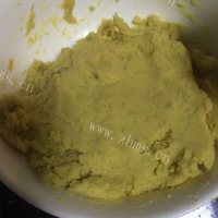 垂涎欲滴的红薯饼做法图解5)
