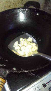 家常菜蒜炒油麦菜做法图解4)