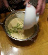 美美厨房之抹茶蛋糕做法图解8)