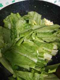 好吃的蒜蓉油麦菜做法图解5)