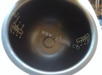 美味的懒人豆焖饭做法图解6)