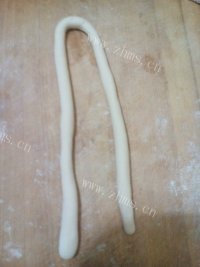 自制菊花馒头做法图解4)