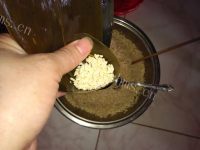 好吃的五香牛肉粽做法图解9)