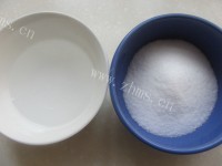 自制流油咸鸭蛋做法图解2)