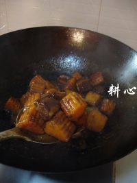 家常菜南瓜焖排骨